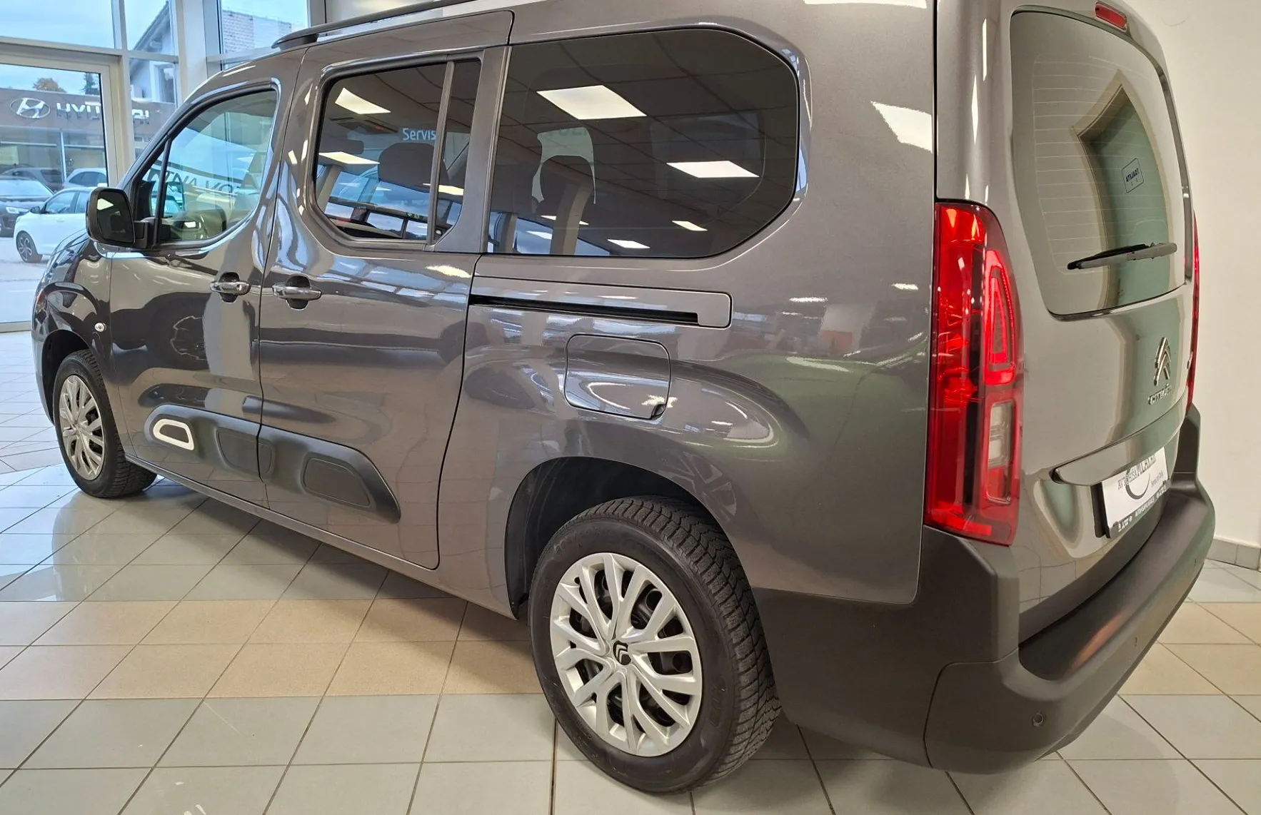 Zunanja slika - Citroën Berlingo - 1.5 BlueHDi 130 S S XL-1.LASTNIK-SLO-ODLIČEN - 3