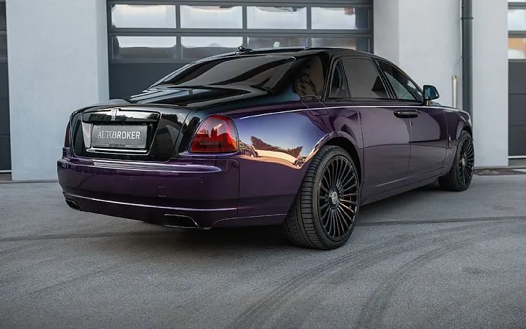 Zunanja slika - Rolls-Royce Ghost - VIJOLICE VIJOLICE VABLJENI NA OGLED - 5