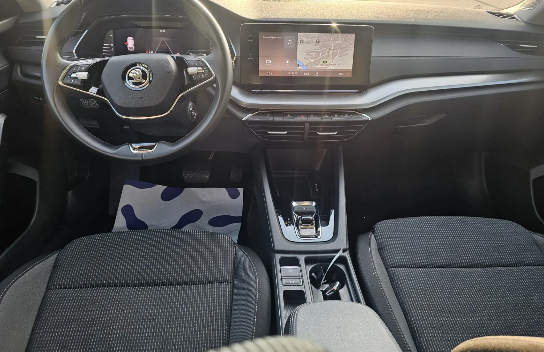 Zunanja slika - Škoda Octavia - Combi 2.0TDI Ambition DSG|FuLED|alu|wirtual|kamera - 9