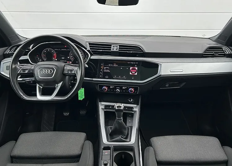 Zunanja slika - Audi Q3 - 35 TDI-S LINE-MATRIX-PANORAMA-ACC-VIRTUAL - 8