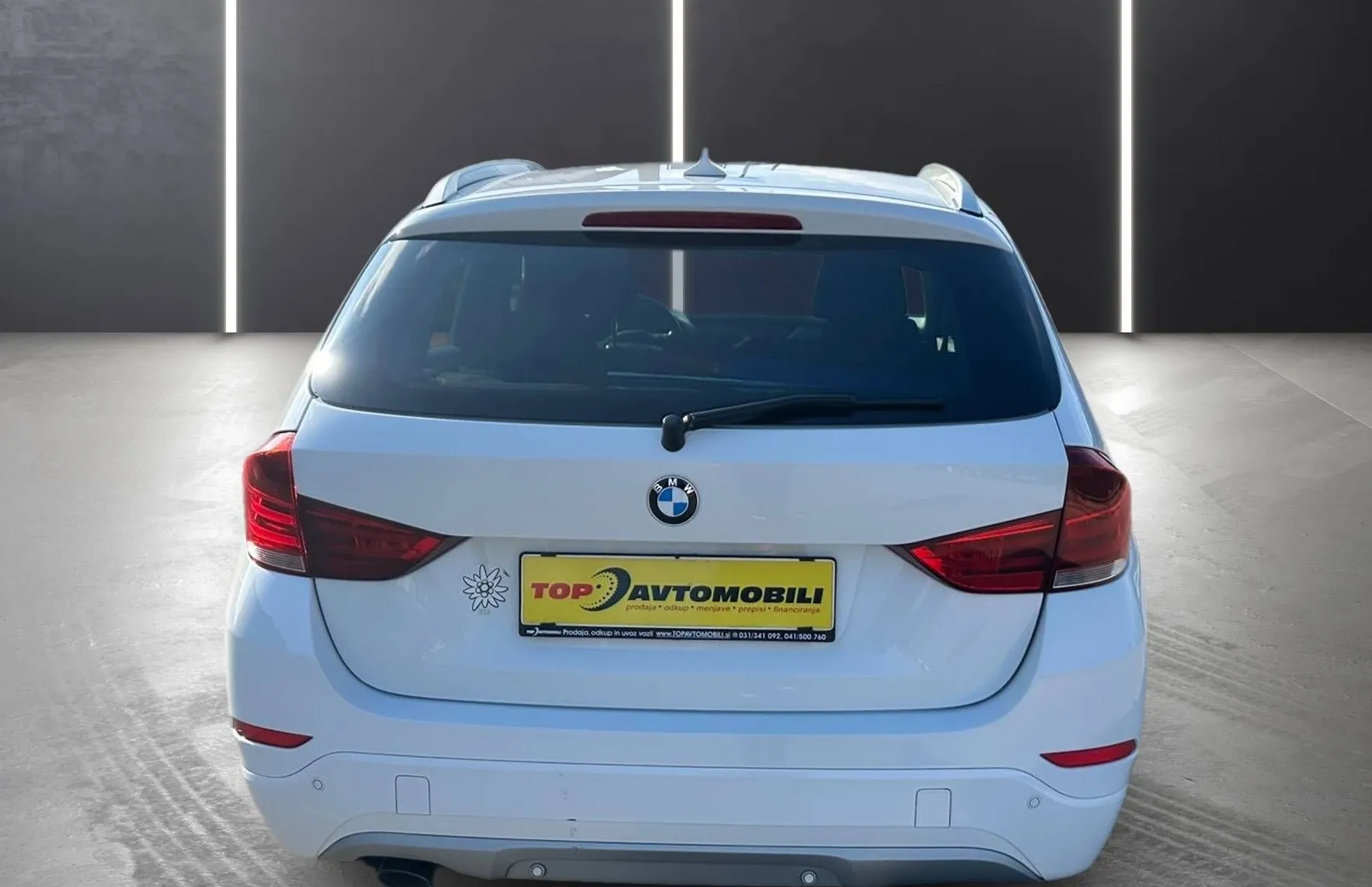 Zunanja slika - BMW X1 - serija : sDrive 2.0d TEMP PDC GR.SEDEŽEV MOŽNOST BREZ POLOG - 7