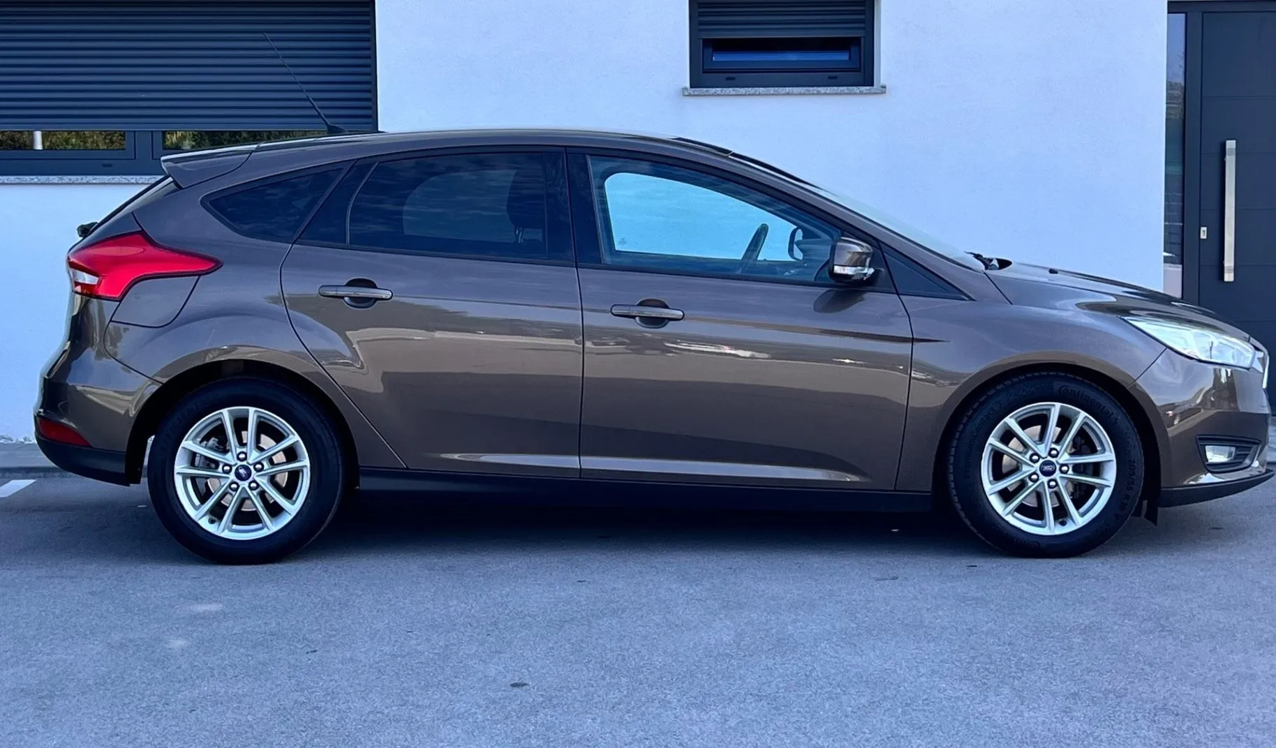 Zunanja slika - Ford Focus - 1.0 EcoBoost+1.LAST+SLO+PDC+ALU+ - 5