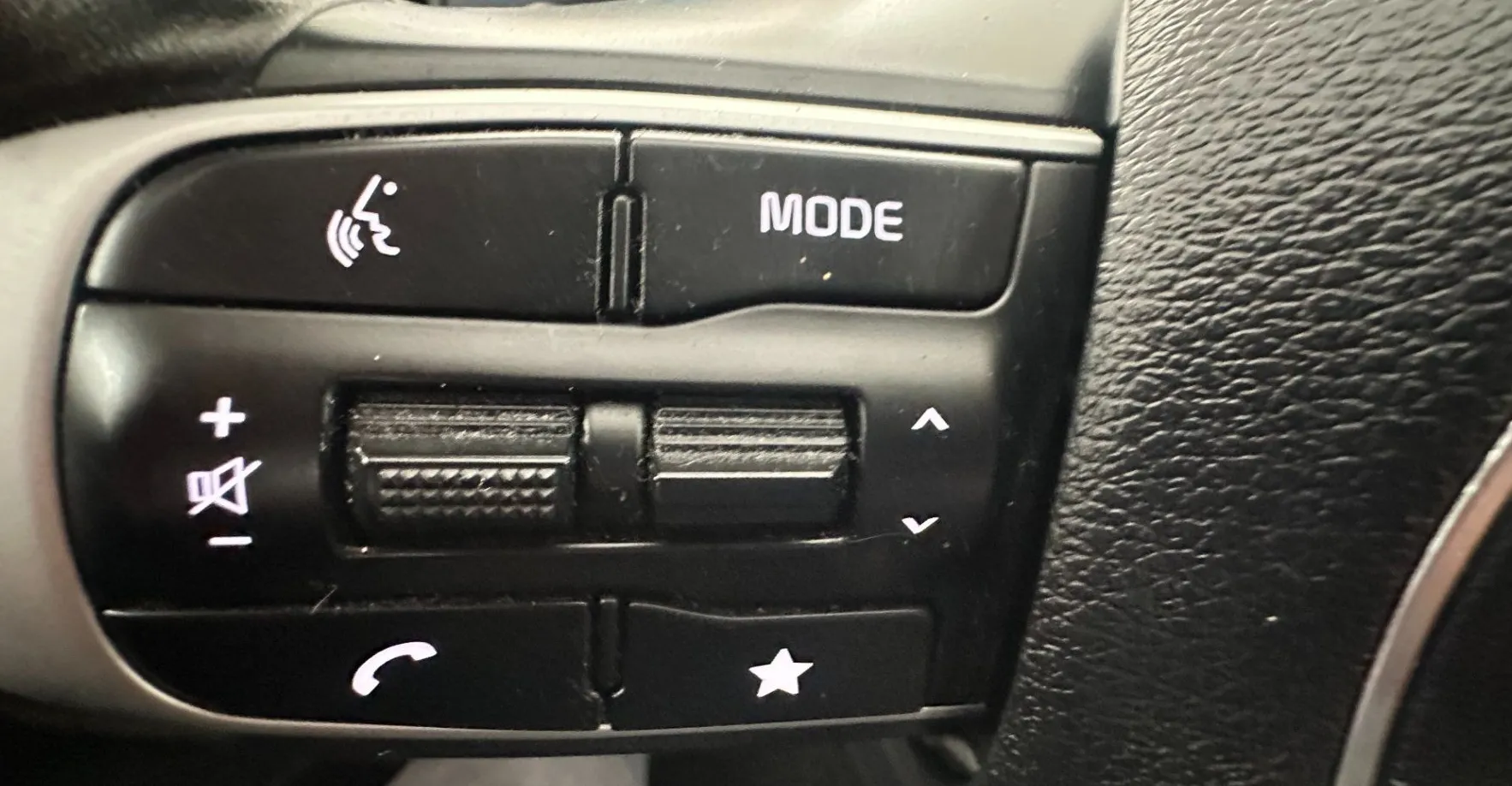 Zunanja slika - KIA Sportage - 1.6 CRDI MHEV 2WD.KAMERA.LED.2023.NAVI - 10