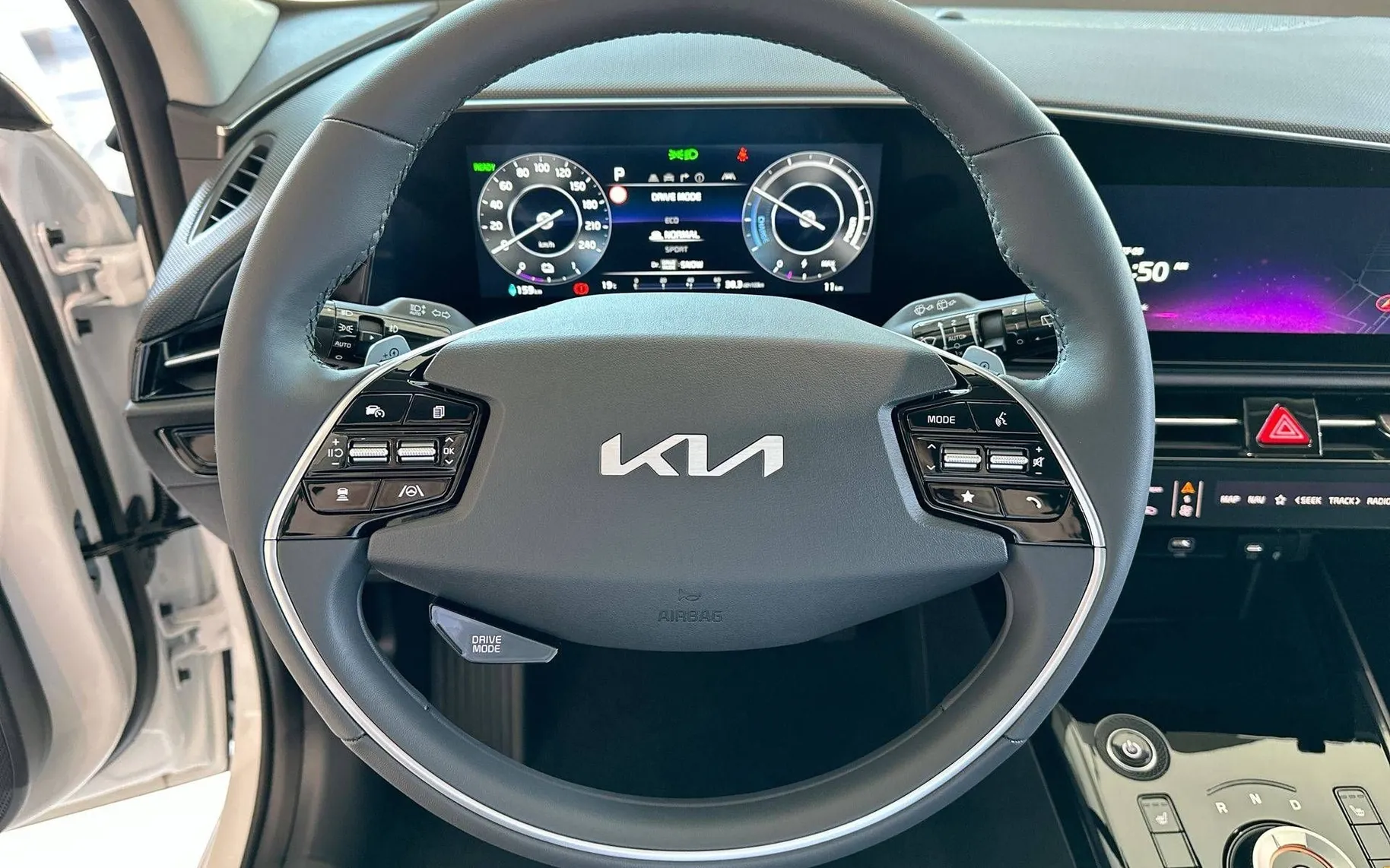 Notranja slika - KIA Niro - Limited Edition - 12