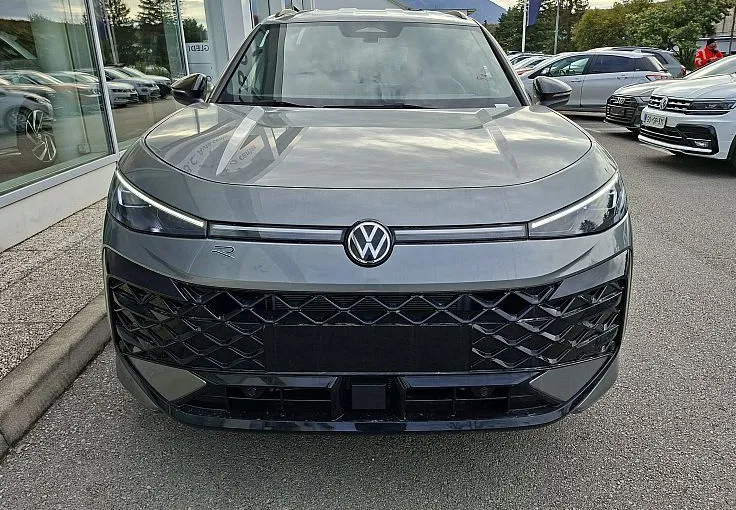 Zunanja slika - Volkswagen T-Roc - 1.5 eTSI R-line DSG 110  150 - 7