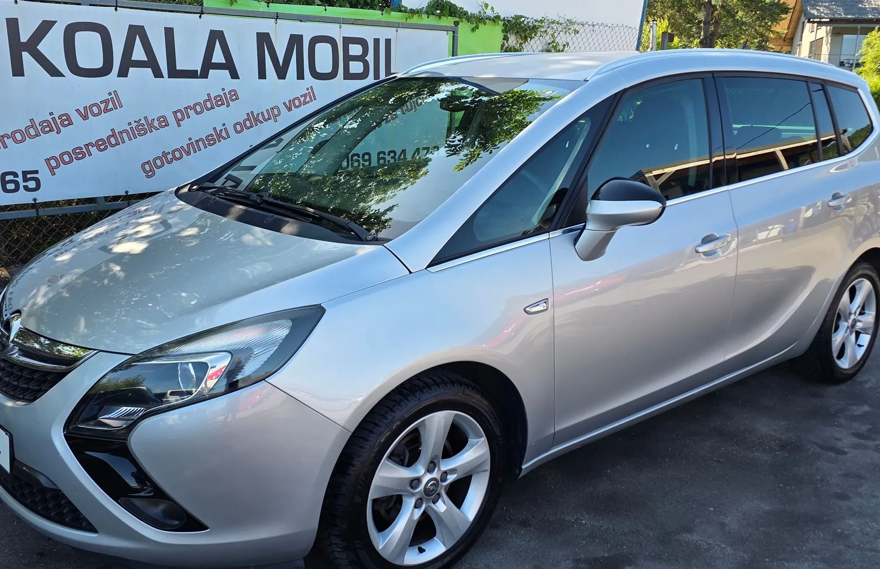 Zunanja slika - Opel Zafira - 2.0 CDTi COSMO 7 SEDEŽEV-ALU PLATIŠČA-2.LASTNIK - 7