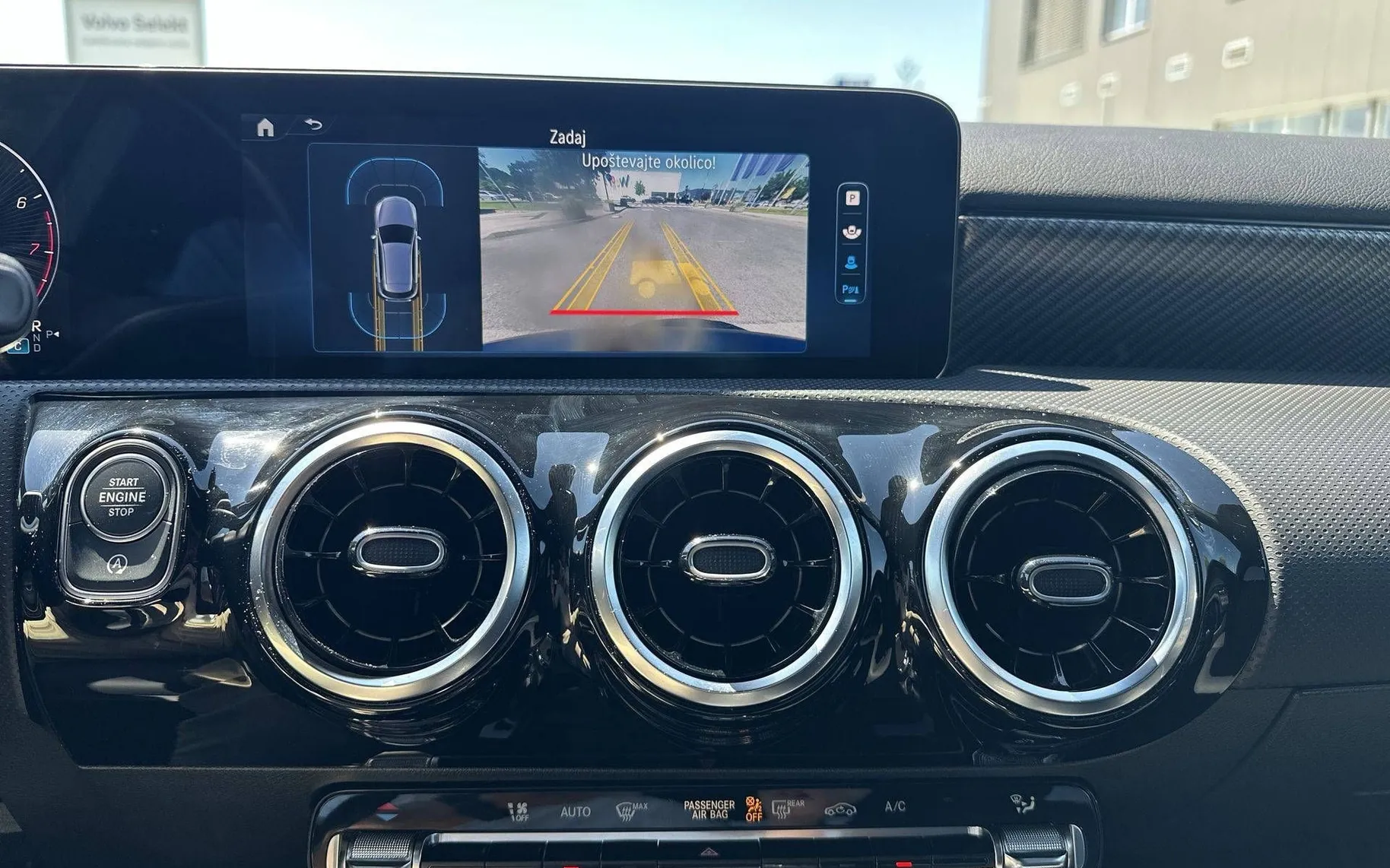 Notranja slika - Mercedes-Benz A-Razred - A 180 Progressive Avt. VIRTUAL GRETJE SED.LED LUČI - 17