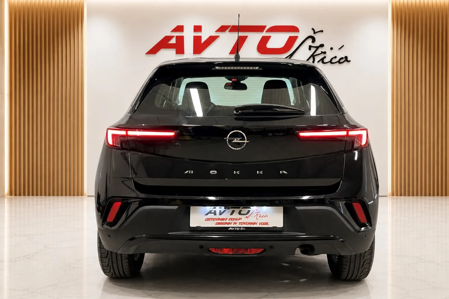 Notranja slika - Opel Mokka - 1.2 TURBO-VIRTUAL-ACC-LED-KAMERA-PDC-TEMPOMAT-ALU. - 8
