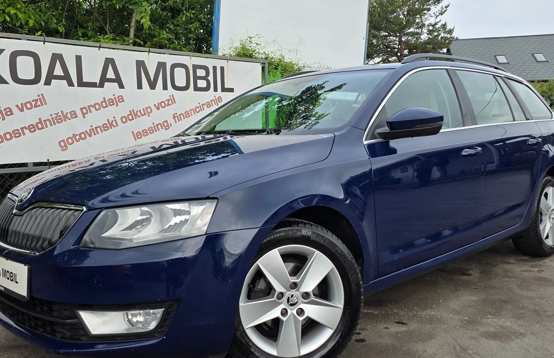 Zunanja slika - Škoda Octavia - COMBI 1.6 TDI STYLE DSG ALU PLATIŠČA-1.LASTNIK-SLO - 1
