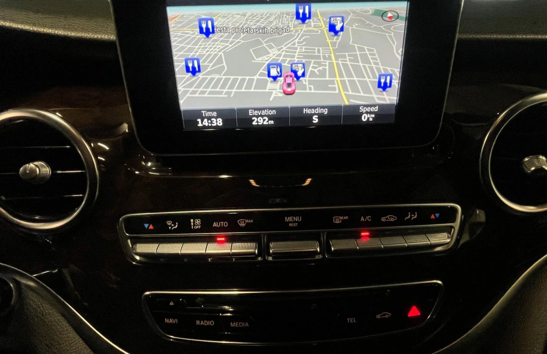 Zunanja slika - Mercedes-Benz V-Razred - V 250 d BlueEFFICIENCY Avantgarde NAVI.USNJE.KAMER - 12