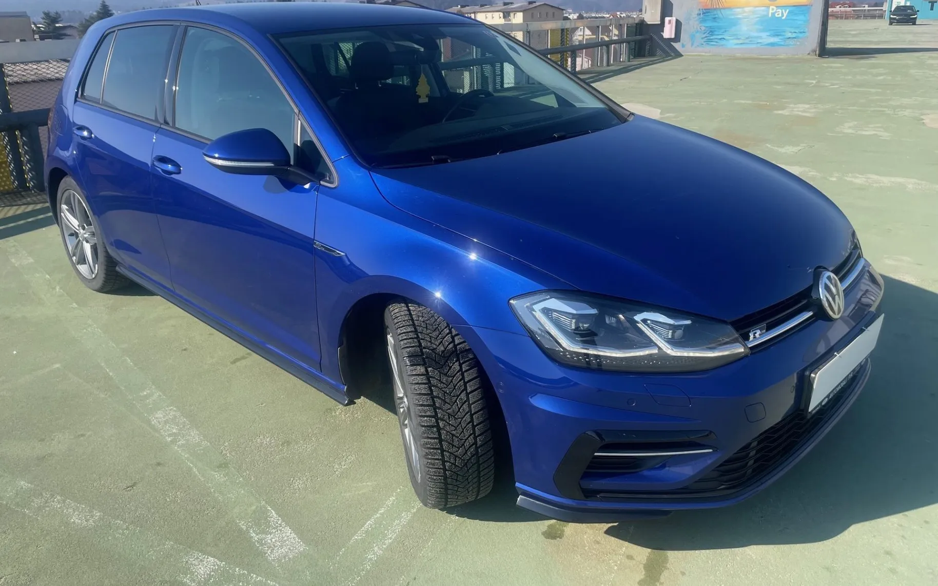 Zunanja slika - VW Golf - 2.0 TDI R-Line Edition 110 KW LED. KAMERA. ACC - 1