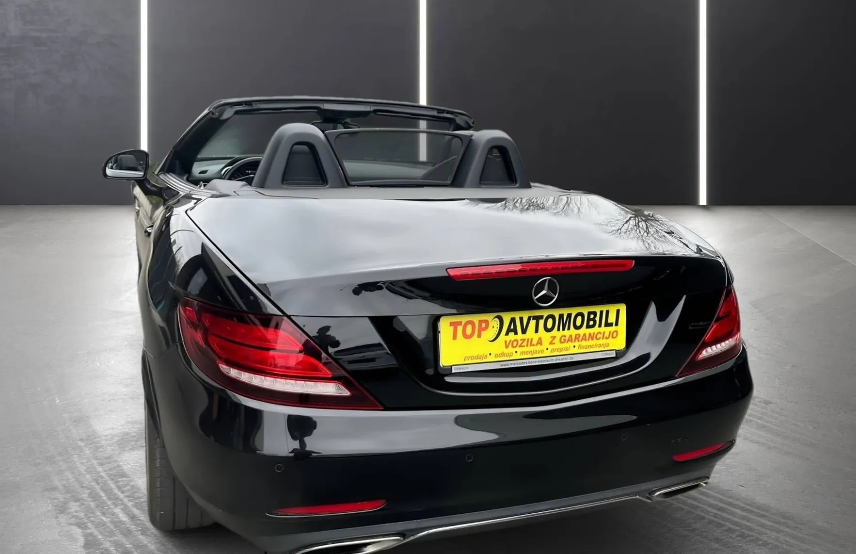 Zunanja slika - Mercedes-Benz SLC-Razred - 200 AUT. AMG-LINE LED NAVI TEMP PDC HARD-TOP HI-.. - 6