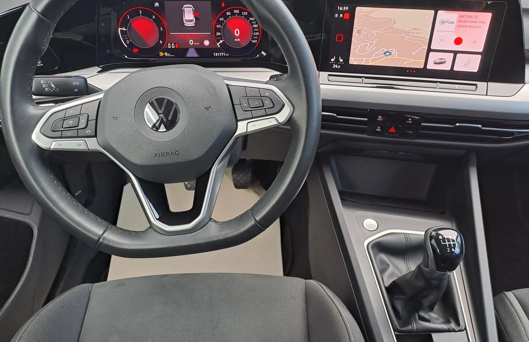 Zunanja slika - Volkswagen Golf - Variant 2.0 TDI BMT Life - 8