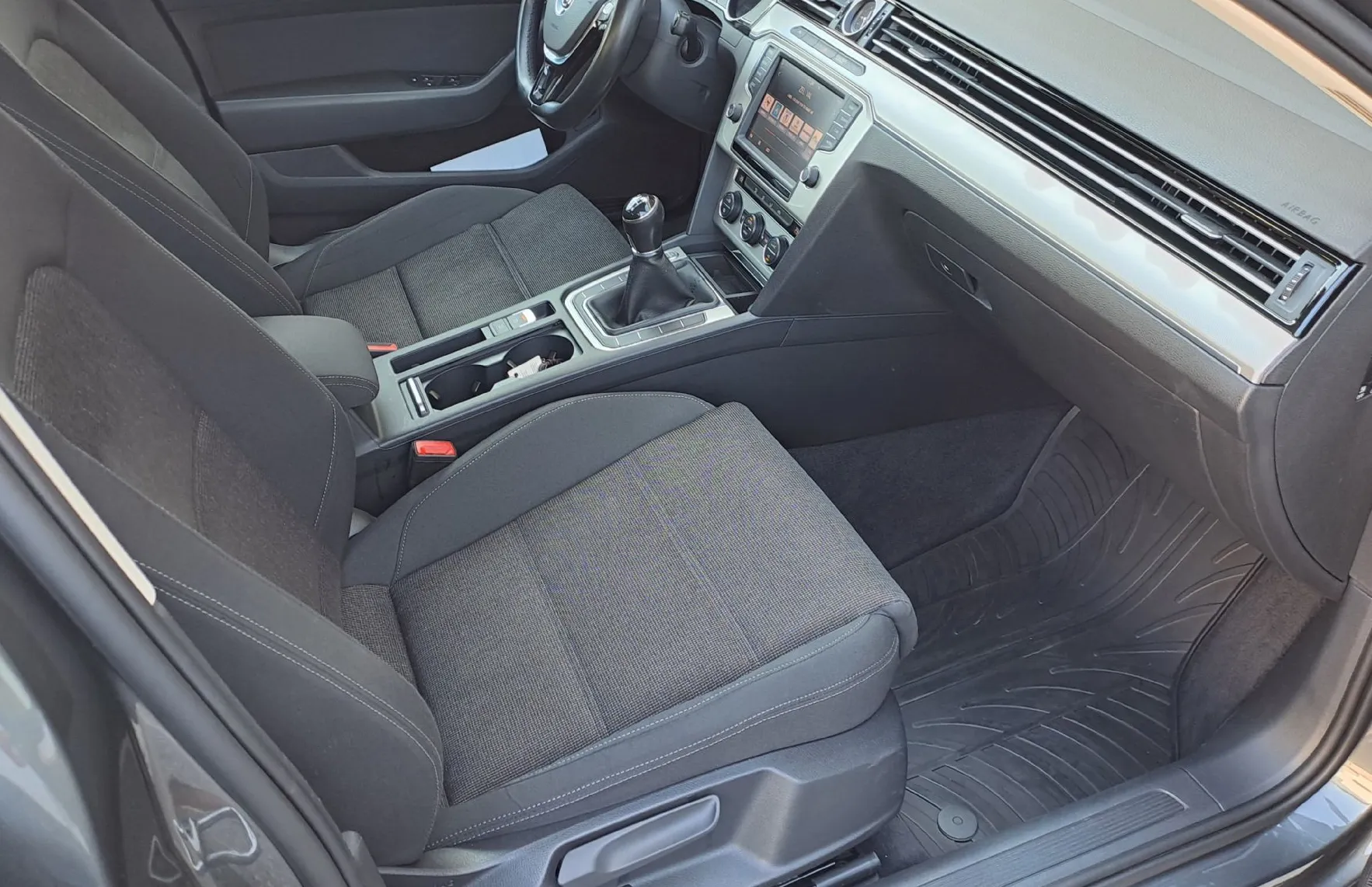Zunanja slika - Volkswagen Passat - Variant 2.0 TDI BMT Comfortline - 6