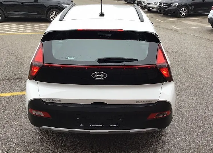 Zunanja slika - Hyundai Bayon - 1.2 MPI LIFE - samo 29.100 km - 4