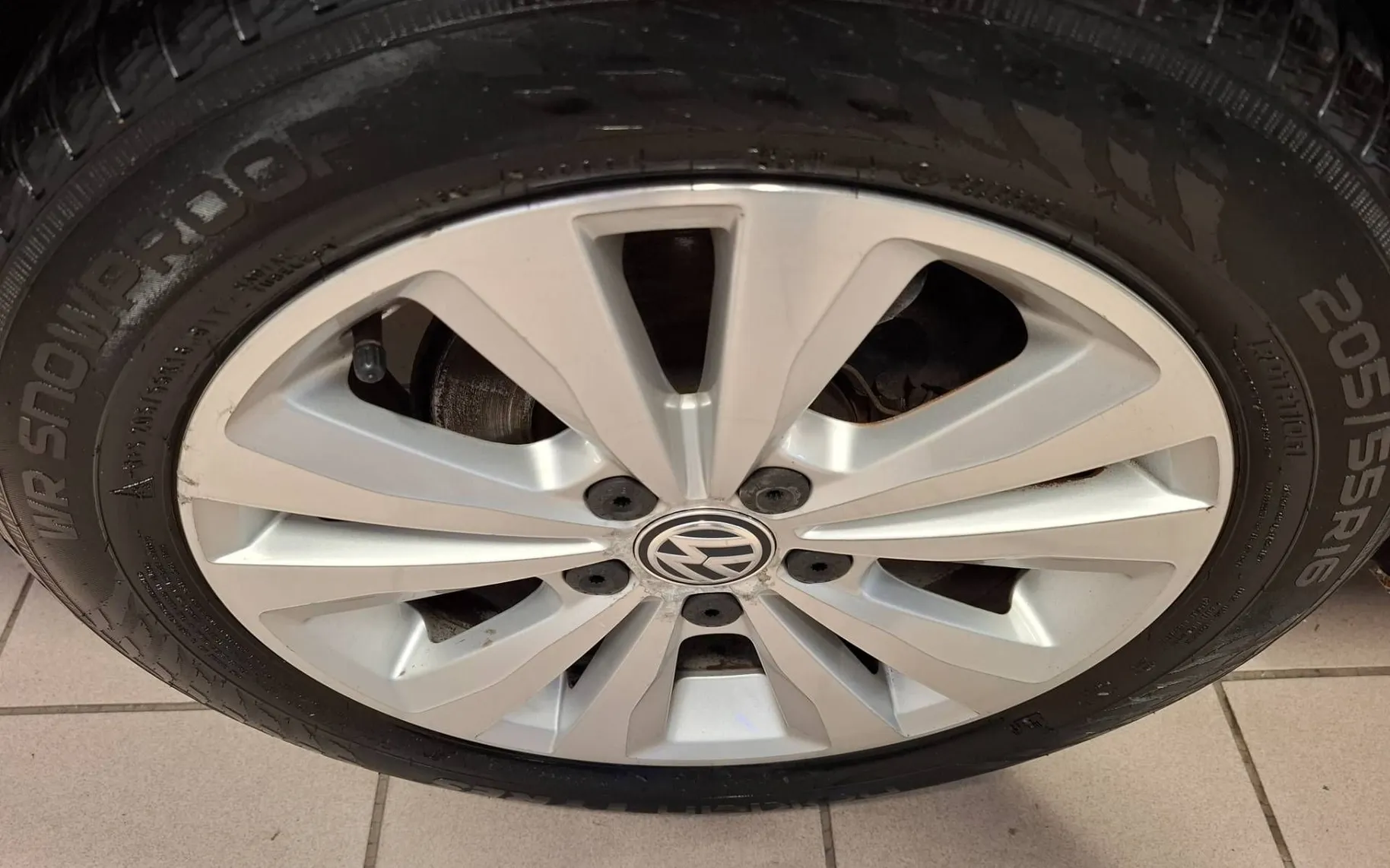 Notranja slika - Volkswagen Golf Variant - 1.6 TDI BlueMotion Comfortline KREDIT BREZ POLOGA - 9