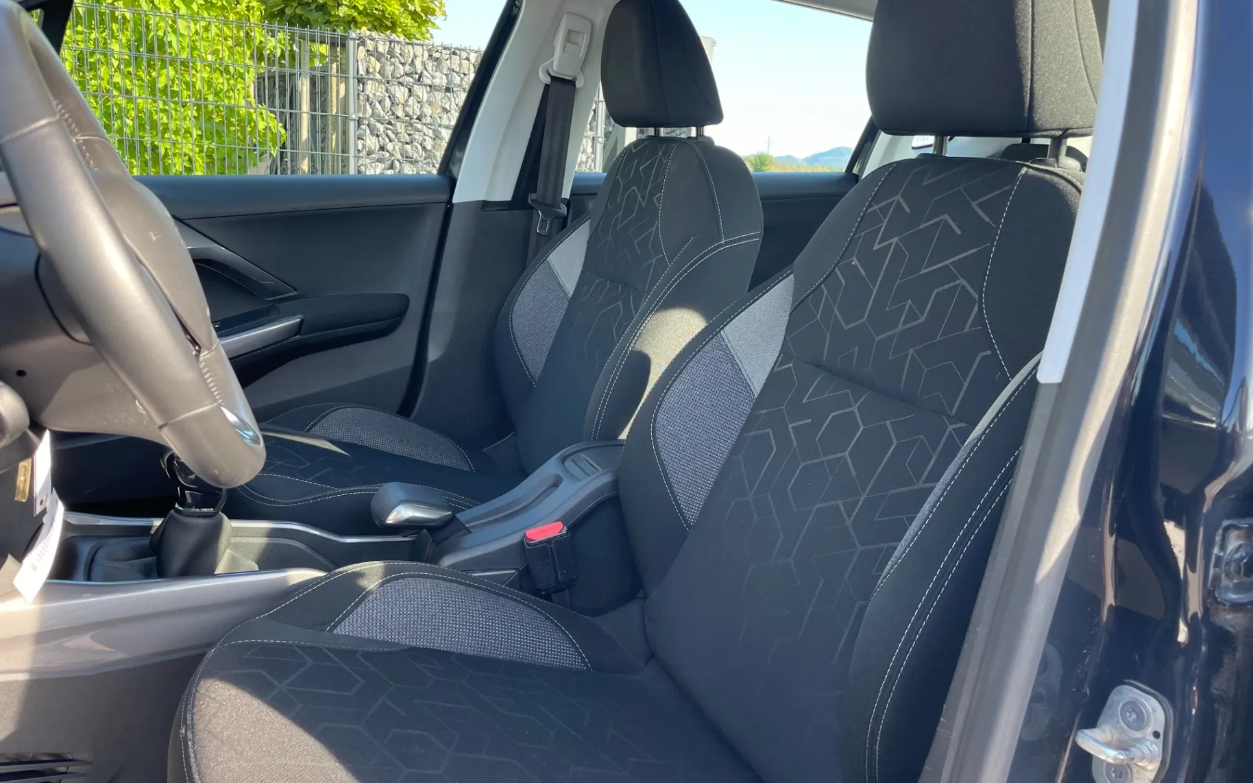 Zunanja slika - Peugeot 2008 - 1,2 PureTech 82 Allure - 10