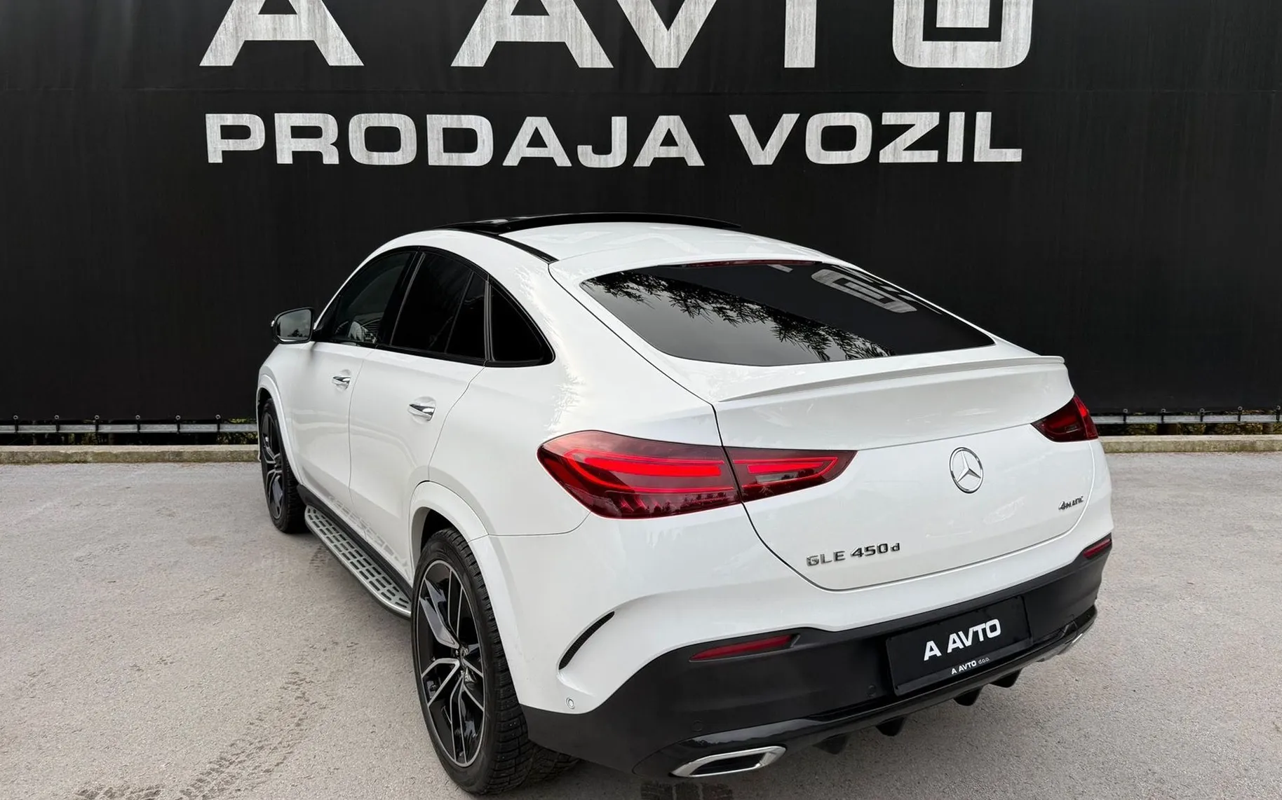 Zunanja slika - Mercedes-Benz GLE-Razred - GLE coupe GLE 450 d 4MATIC Coup  233  AMG-1.LASTNICA... - 5
