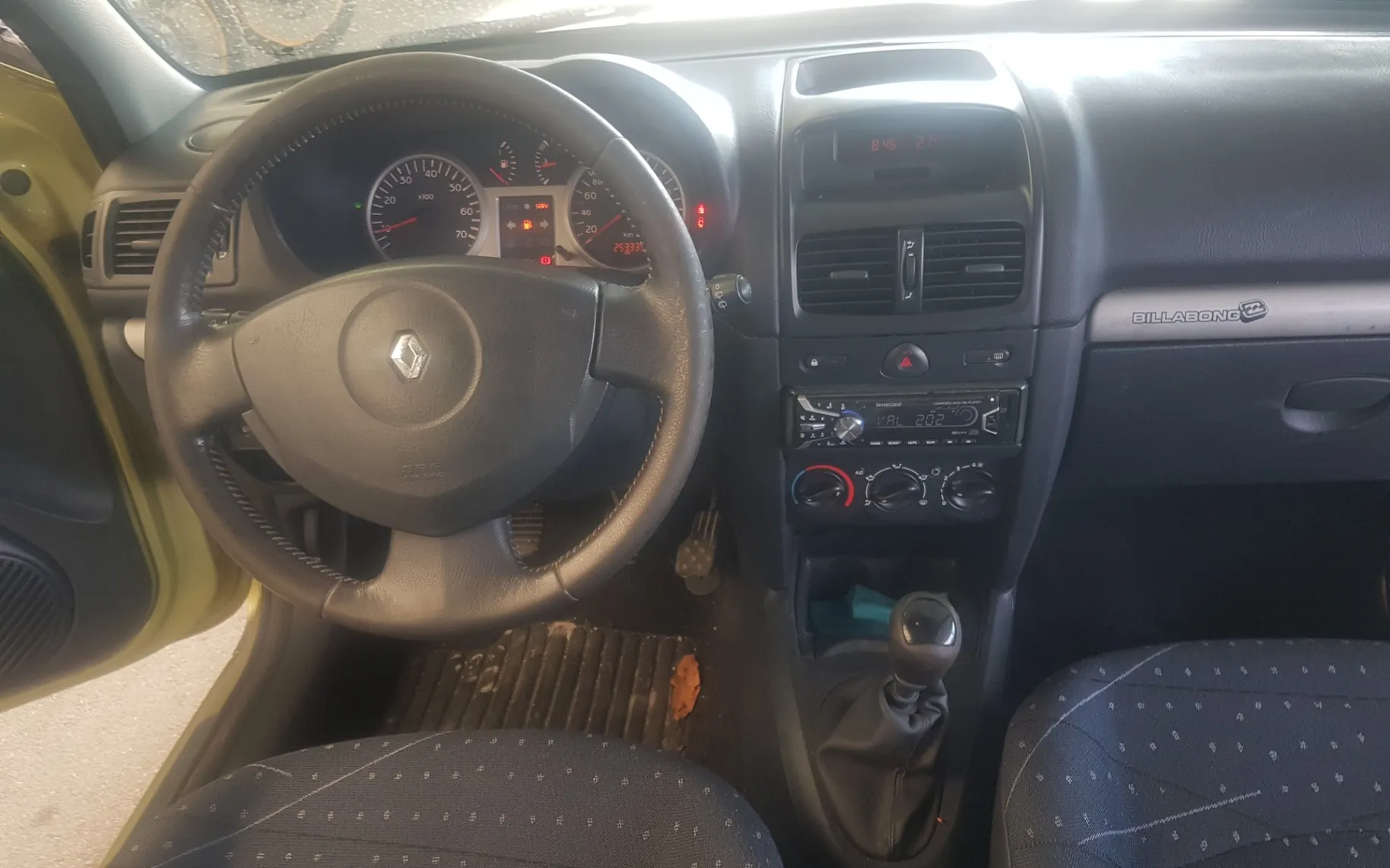 Zunanja slika - Renault Clio - 1,2 16V Billabong - 9