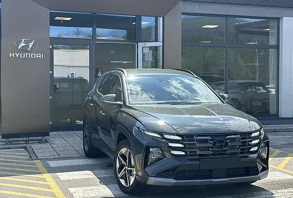 Zunanja slika - Hyundai Tucson - 1.6T T-GDI Style DCT°°Kamera°°LED°°Aktivni temp. - 1