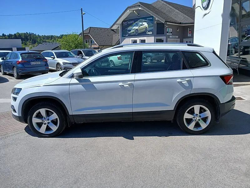 Zunanja slika - Škoda Karoq - 1.0 TSI Ambition VLEČNA KLJUKA - 4