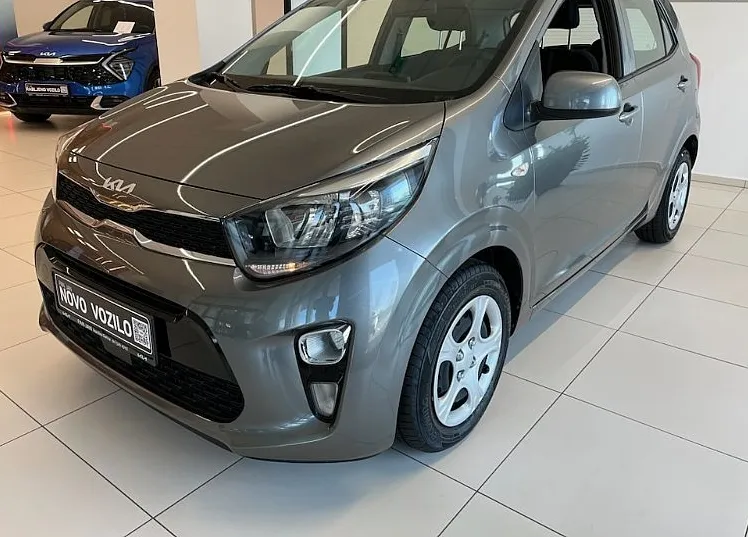 Zunanja slika - KIA Picanto - 1.0 MPI EX Fun Darilo zimski komplet - 2