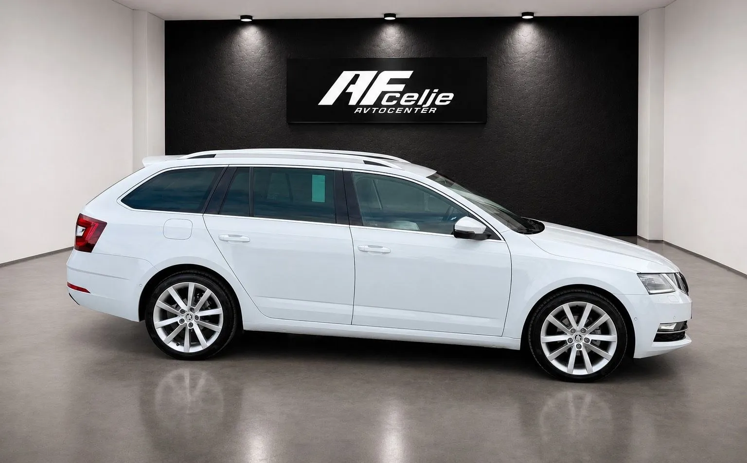 Zunanja slika - Škoda Octavia - 1.6 TDI-DSG-XENON+LED-LIZING ZA TUJCE-186.000km-.. - 4