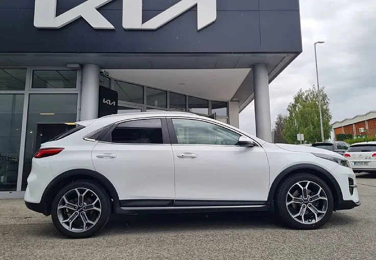 Zunanja slika - KIA XCeed - 1.4 T-GDi EX Stream 103kW - 4