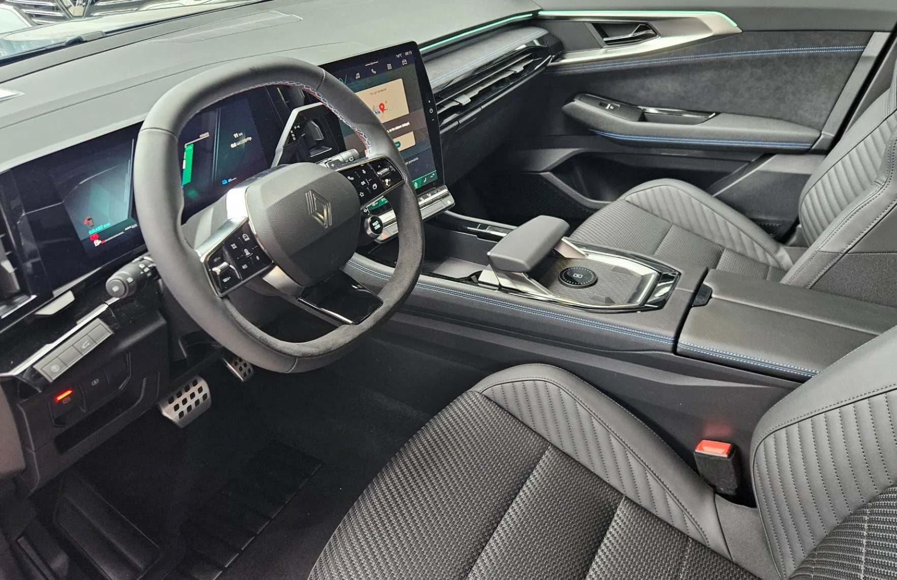 Zunanja slika - Renault Austral - ESPRIT ALPINE FULL HYBRID E-TECH 200 - 4
