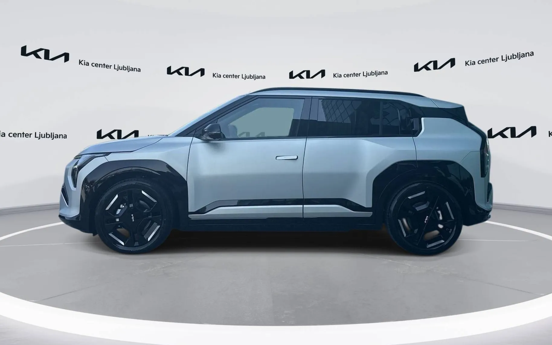 Zunanja slika - KIA EV3 - GT-Line 81.4 kWh baterija. doseg do 605km - 8