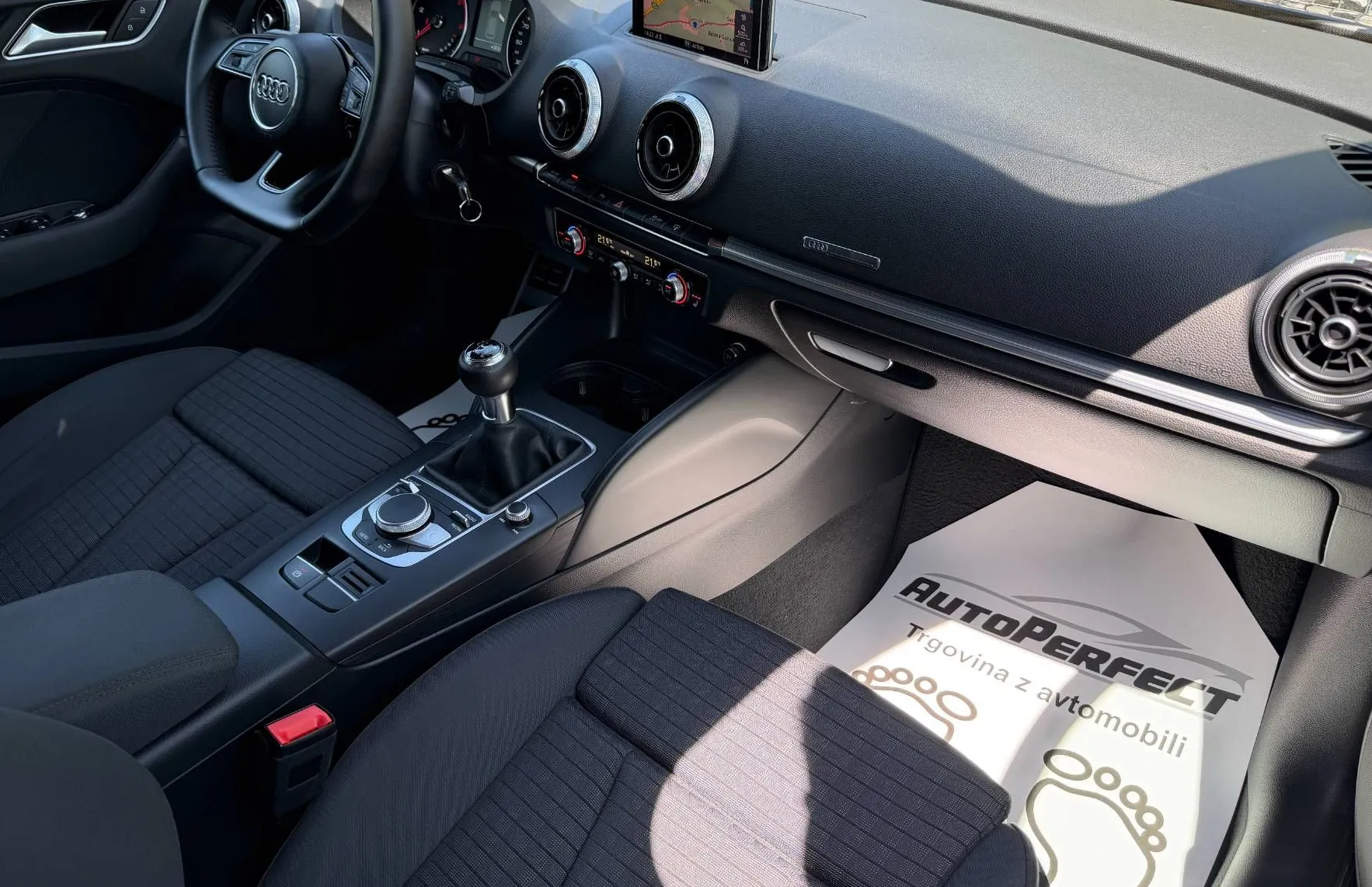 Zunanja slika - Audi A3 - Sportback 2.0 TDI S-Line |MATRIX|MASAZA|KAM|PDC| - 11