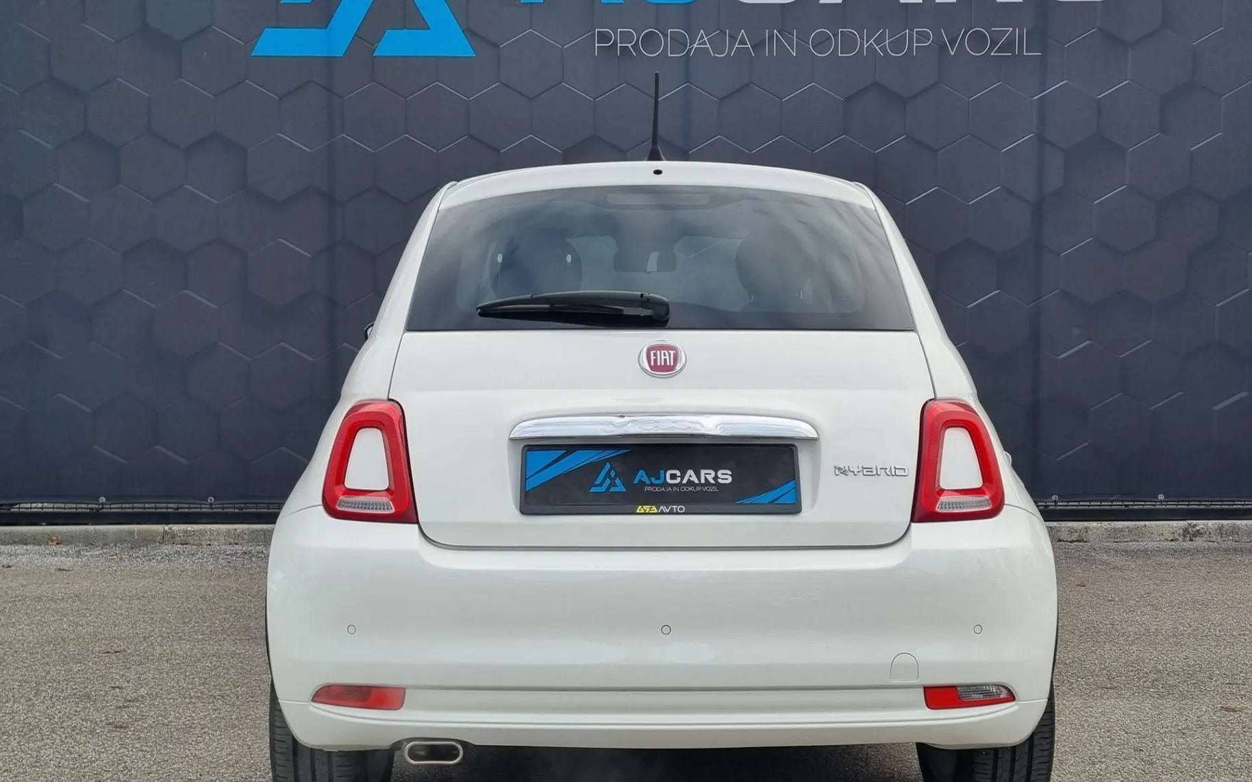 Zunanja slika - Fiat 500 - 1.0 GSE Hybrid 2xLed-Touchscreen-Alu-PDC-Tempomat. - 5