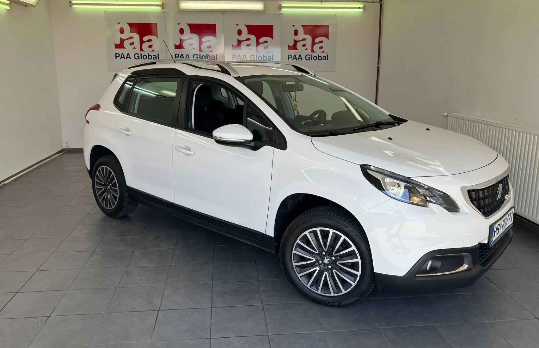 Zunanja slika - Peugeot 2008 - 1.2 PureTech 82 Active - 1