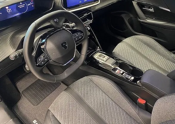 Zunanja slika - Peugeot 2008 - ALLURE HIBRID 145 + BON ZA ZIMSKE GUME 300€ - 6