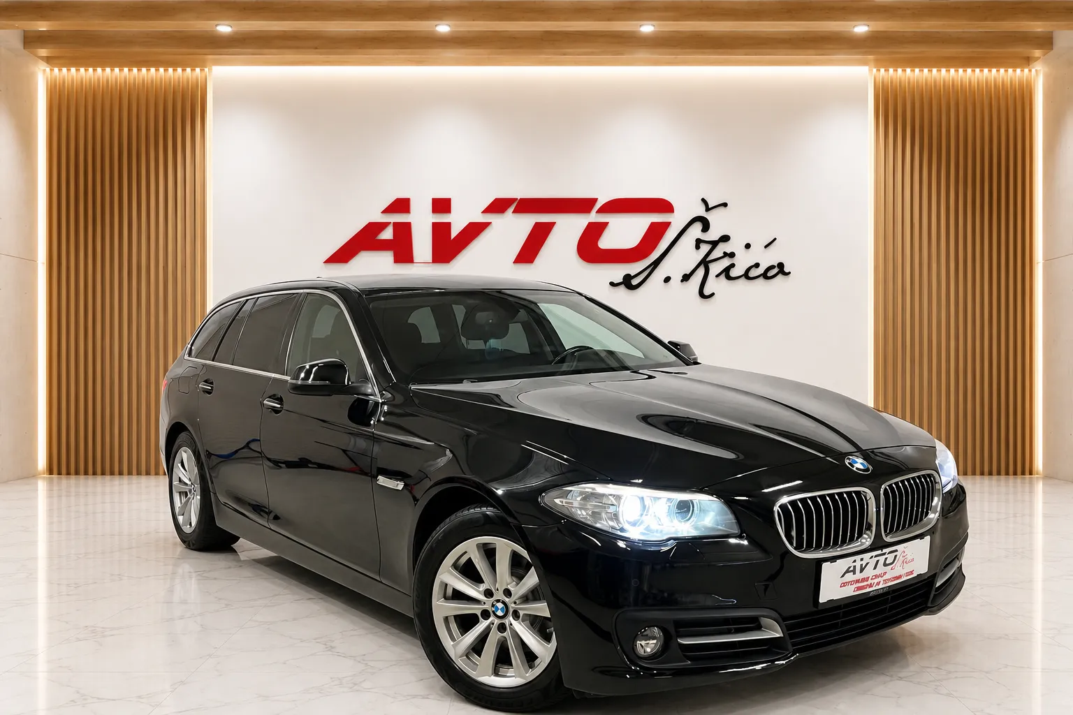 Zunanja slika - BMW serija 5 Touring: - 520d-BI-XENON-TEMPOMAT-SOFT CLOSE-PDC... - 2