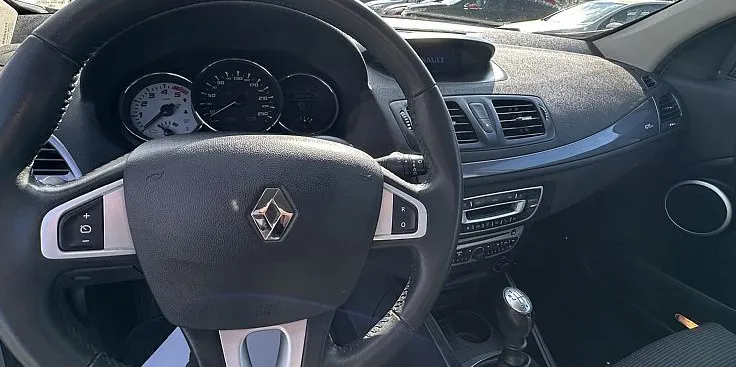 Zunanja slika - Renault Mégane - Megane Dynamique 1.5 dCi 110 ECO2 GT-line - 12
