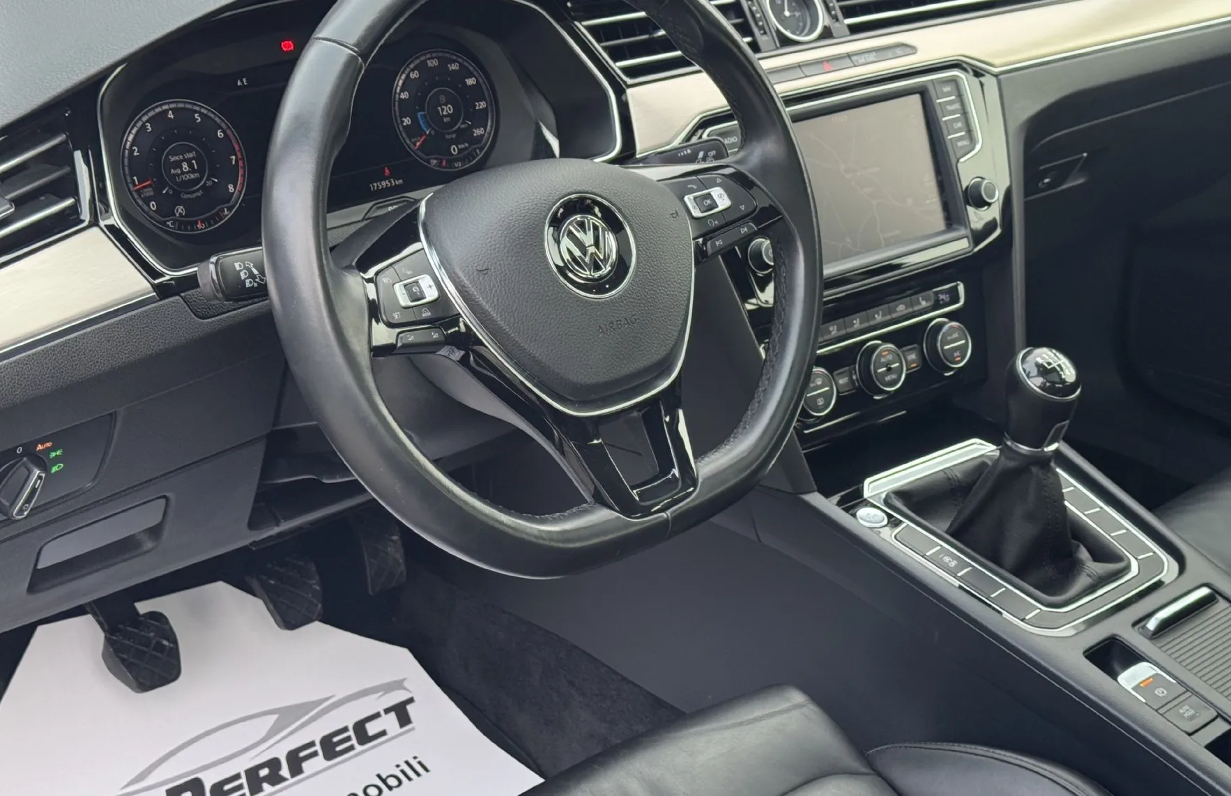 Zunanja slika - Volkswagen Passat - 1.4 TSI HIGHLINE|KAM|USNJE|ACC|PANO|GR.SED|NAVI - 12