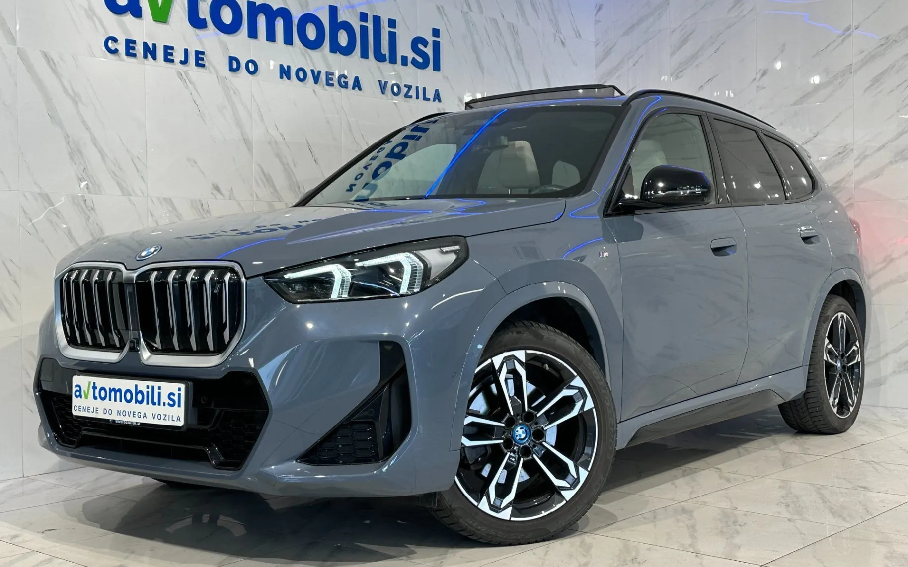 Zunanja slika - BMW iX1 - xDrive30 |M-Sport|ACC|Pano|HUD|Harman|360K|SLO|... - 1