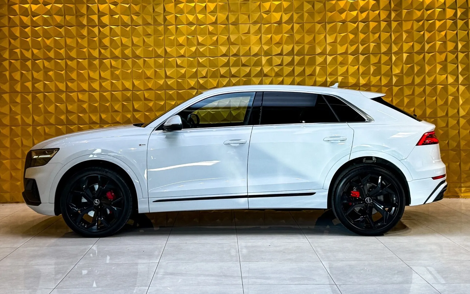 Zunanja slika - Audi Q8 - quattro 50 TDI S-Line Aut. ZRAČNO-LED-DIGITAL - 6