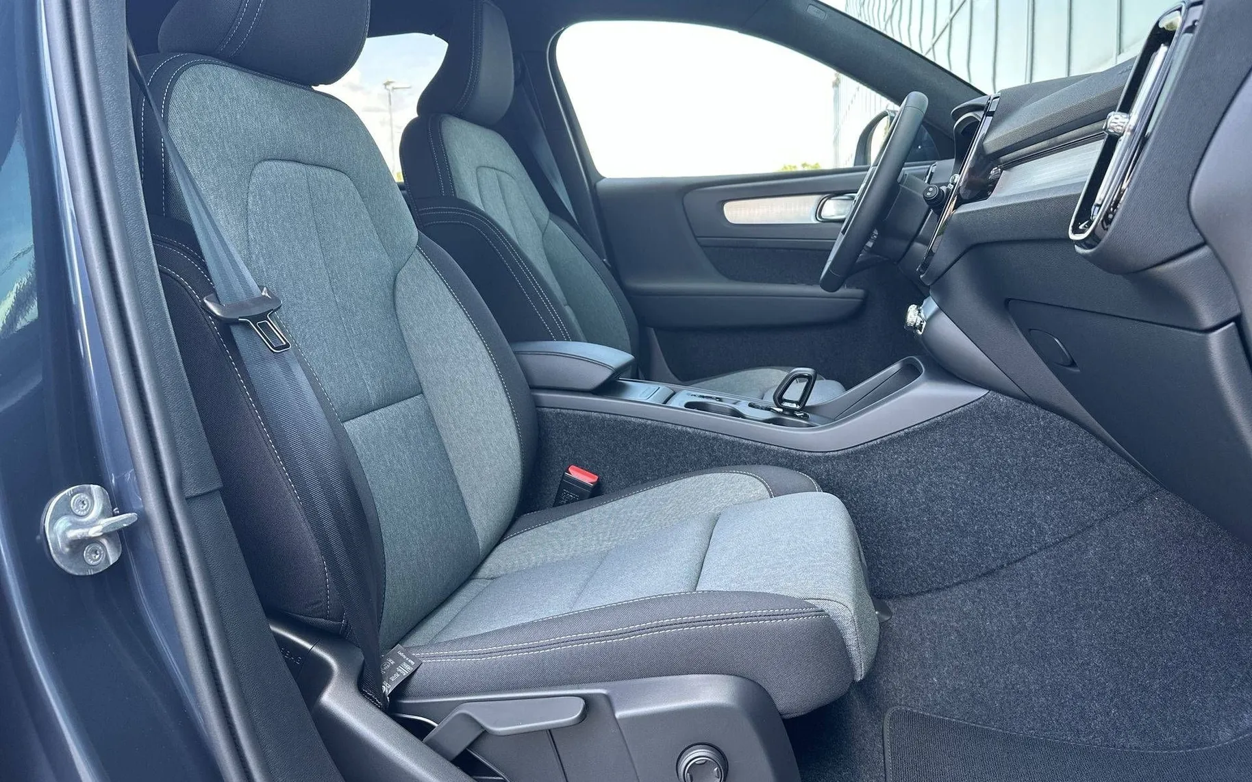 Notranja slika - Volvo XC40 - B3P Core Avt... - 19
