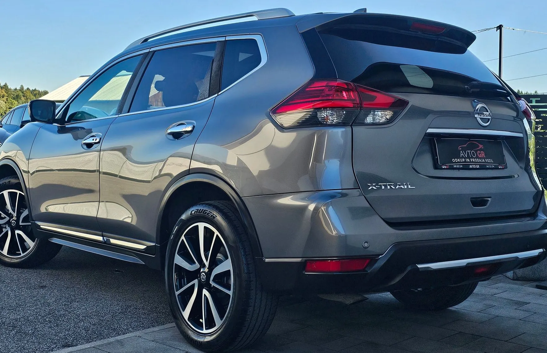 Zunanja slika - Nissan X-Trail - 4WD 1.7 dCi Tekna X-Tronic- LED-PANO-GR.SED.-1.LAS - 11
