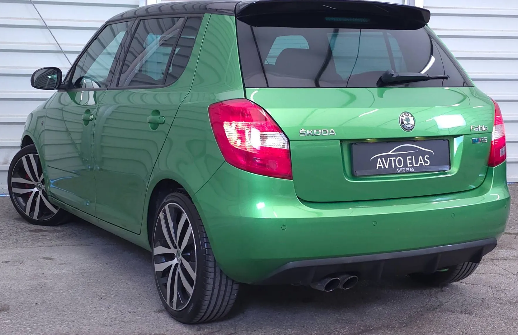 Zunanja slika - Škoda Fabia - 1.4 TSI RS 132kW - DSG - TEMPOMAT - PDC... - 4