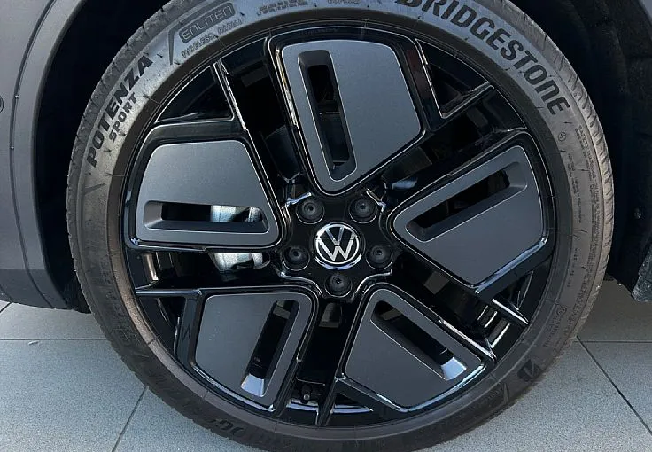 Zunanja slika - Volkswagen T-Roc - 1.5 eTSI R-Line DSG - SLO - 12