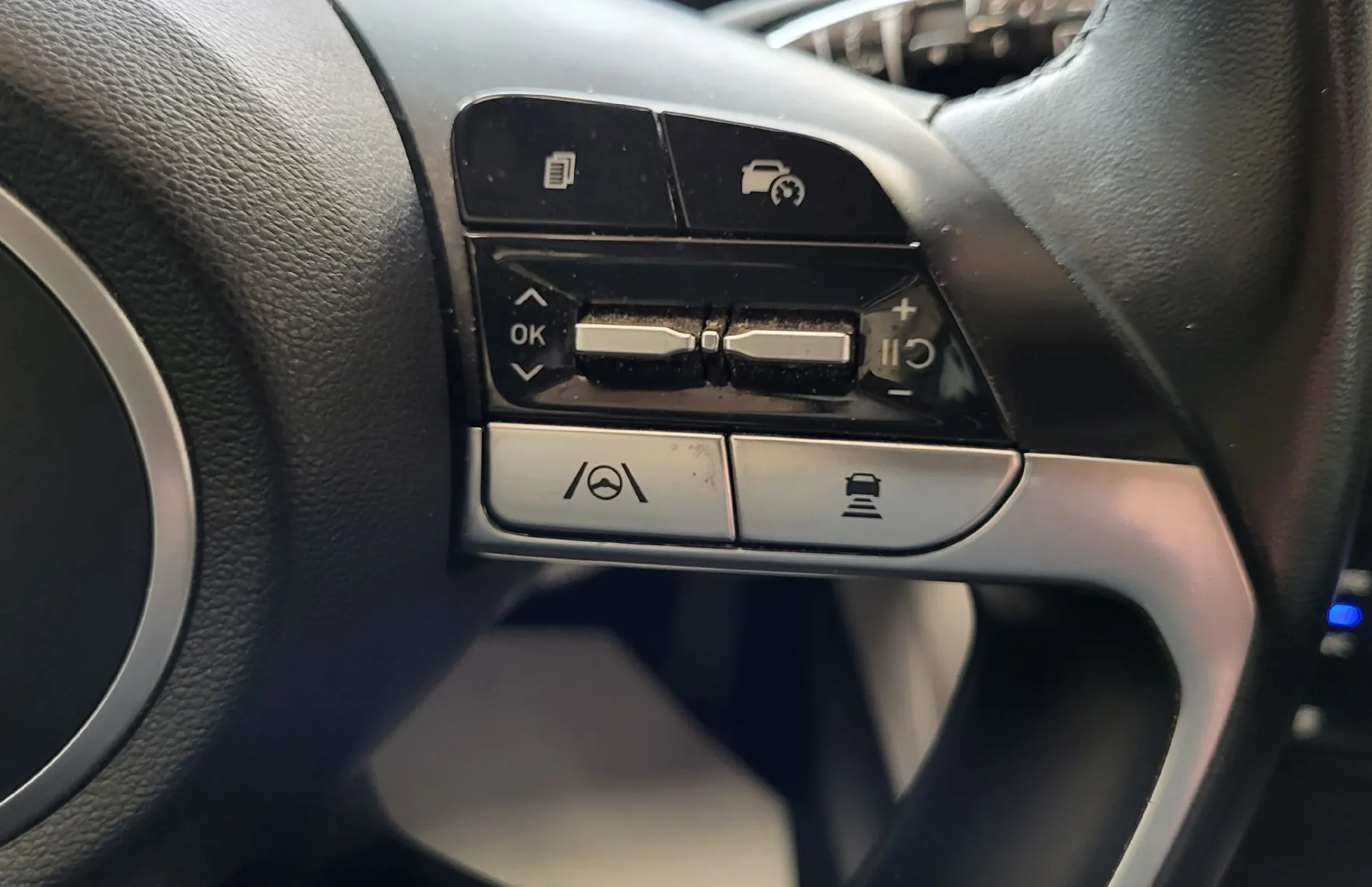 Zunanja slika - Hyundai Tucson - 1.6 T-GDI DCT-slo-1last-acc-alu-pdc-radar-tov.gara - 10