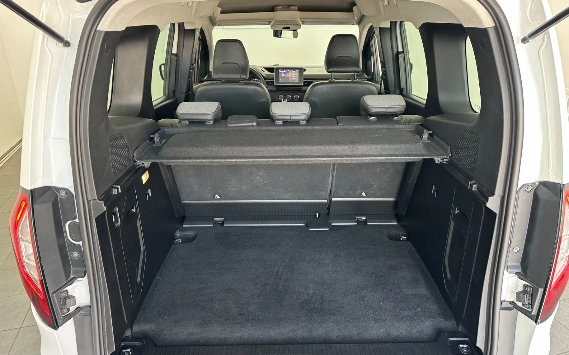 Zunanja slika - Renault Kangoo - Renault  III Zen 1.5 dCi 95CV.USNJE.NAREJEN - 6