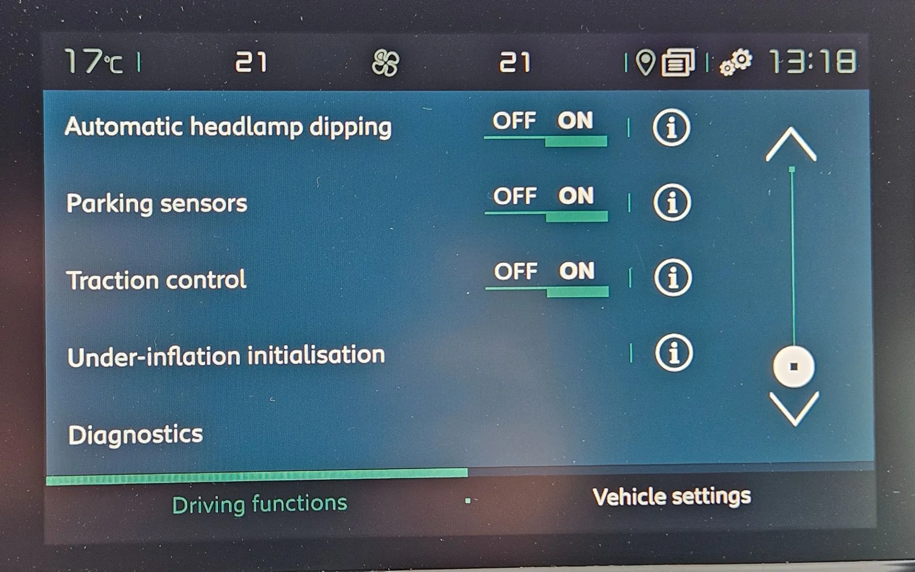 Zunanja slika - Citroën C5 - Hybrid 225 S&S Shine Avt.CERTIFIKAT, MAX OPREMA - 15