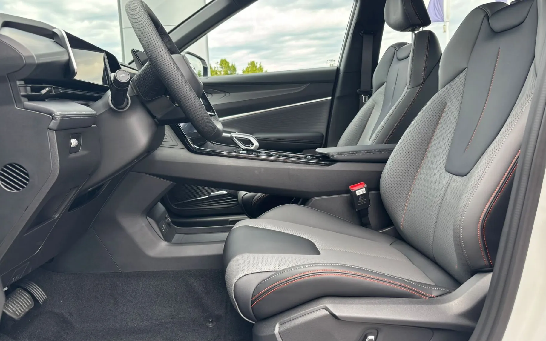 Zunanja slika - Geely Cityray - 1.5 7DCT FWD GK - 6