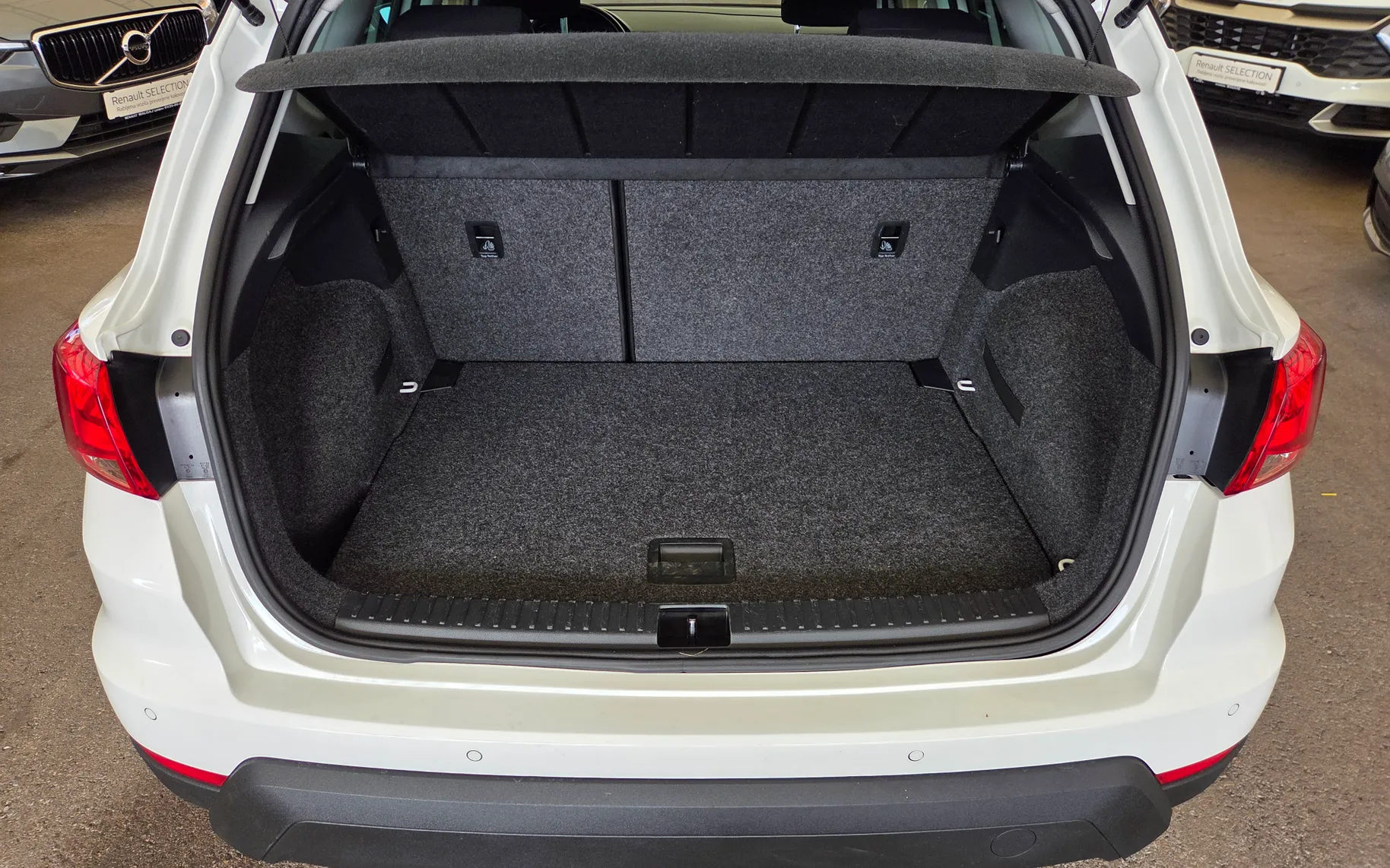 Zunanja slika - Seat Arona - 1.0 TSI Style DSG 1.LASTNIK SLO.POREKLO - 19