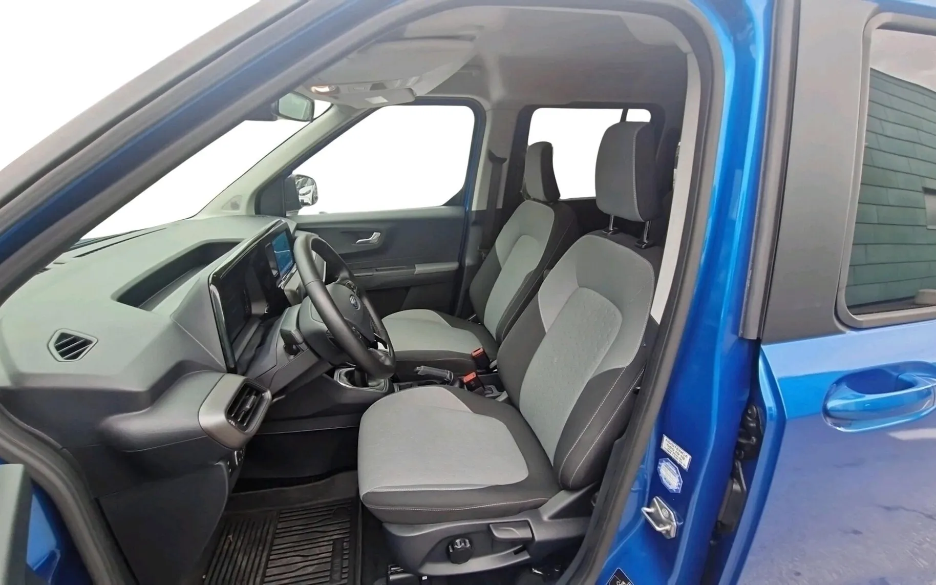 Zunanja slika - Ford Tourneo Courier - 1.0 EcoBoost Titanium-SLO-KAMERA-ZIM.PAKET-PDC-AL - 5