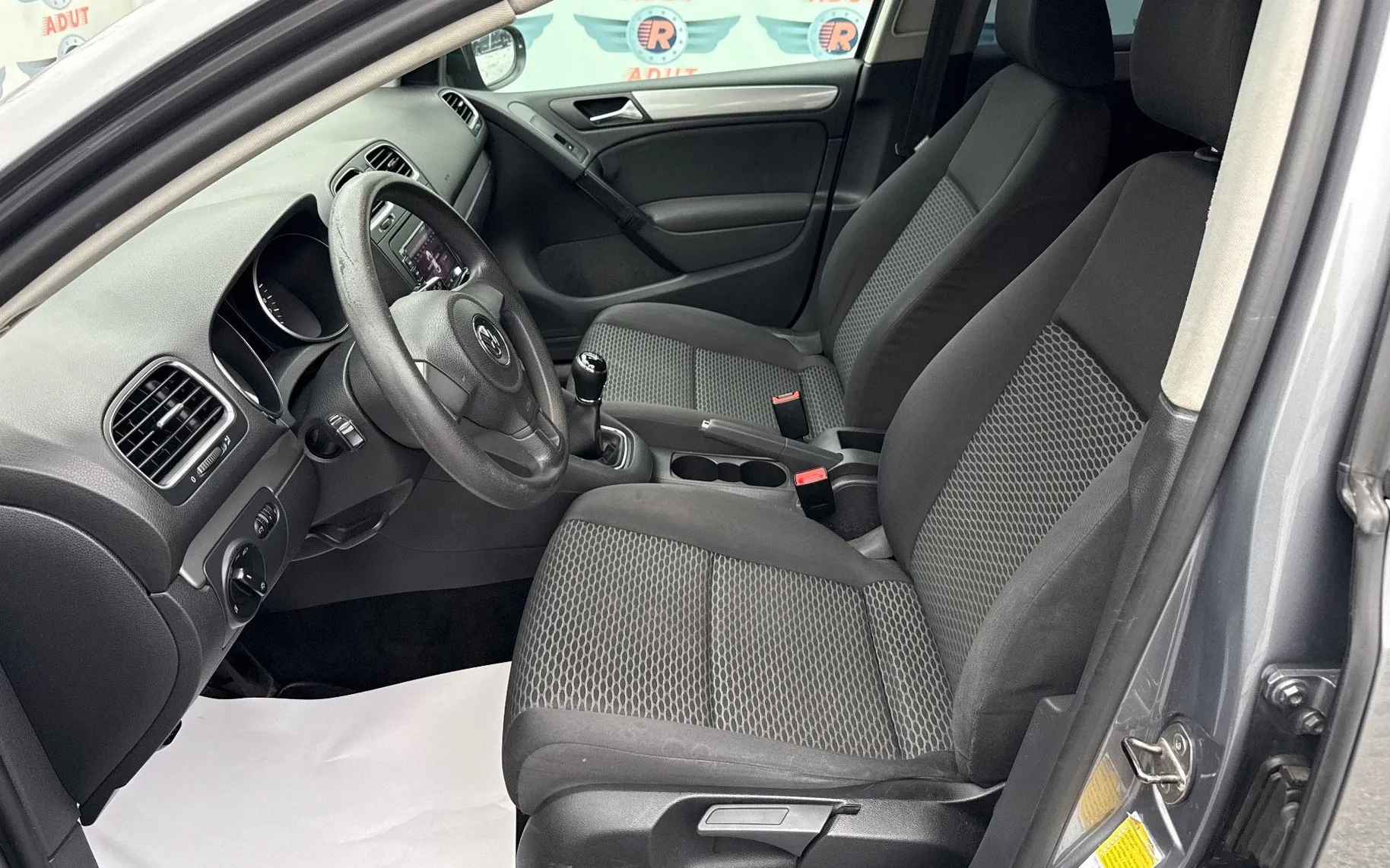 Zunanja slika - Volkswagen Golf - 1.6 TDI DPF Trendline 66  90  REDNO SERVIS... - 7